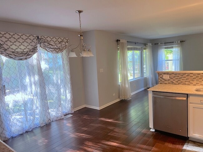 Photo - 2112 Skylane Dr