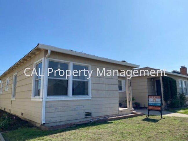 Photo - 1-Bedroom 1-Bathroom home in Salinas, CA!