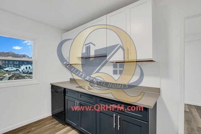 Photo - Bradley Hills