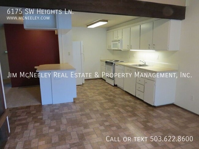 Photo - 6175 SW Heights Ln