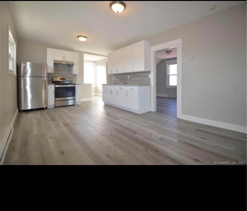 Photo - 497 Carroll Ave