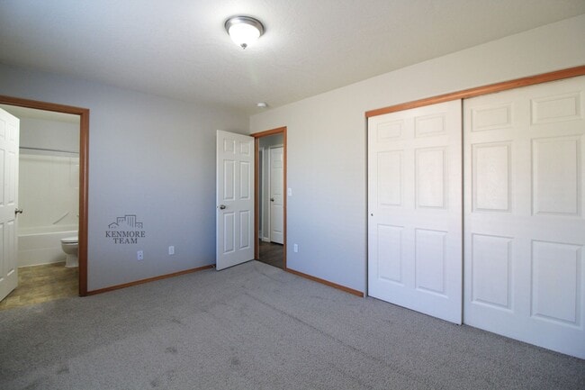 Photo - 3 Bedroom, 2 Bath Home in West Pasco