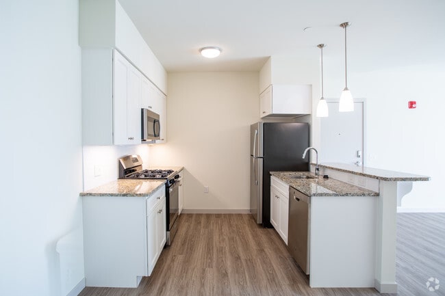 Kitchen - The Villages at Berlin