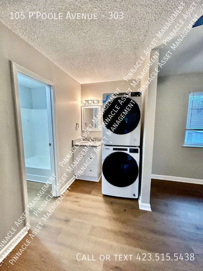 Photo - 105 P'Poole Ave Unidad 303