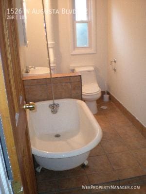 Photo - 1526 W Augusta Blvd Unidad 2
