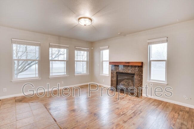 Photo - 7665 N Courcelles Pkwy