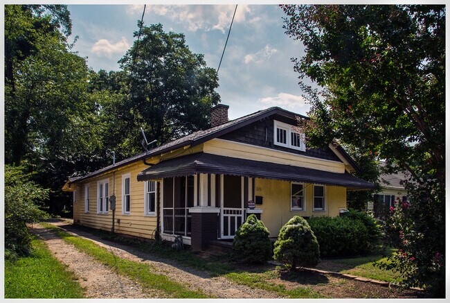 Photo - 1115 State St