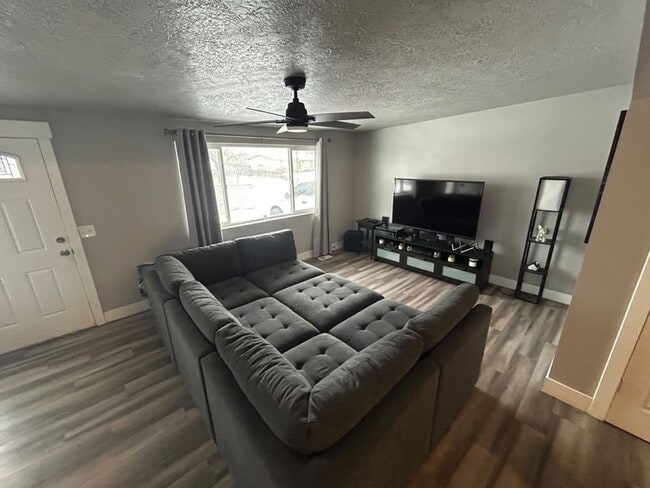 Photo - 4114 S 2735 W St
