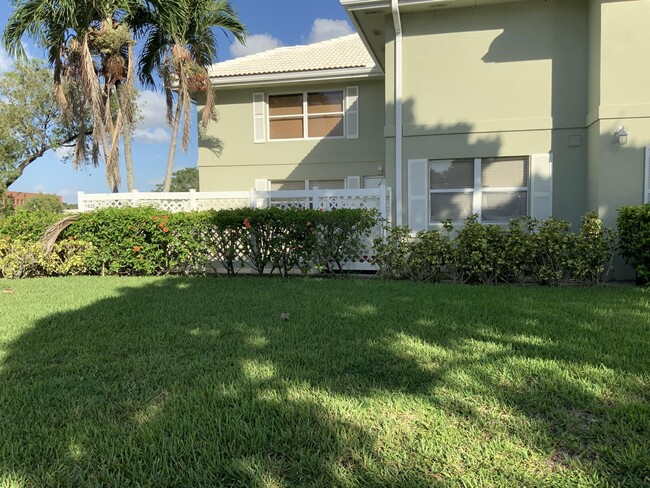 Photo - 1927 Stratford Way Townhome