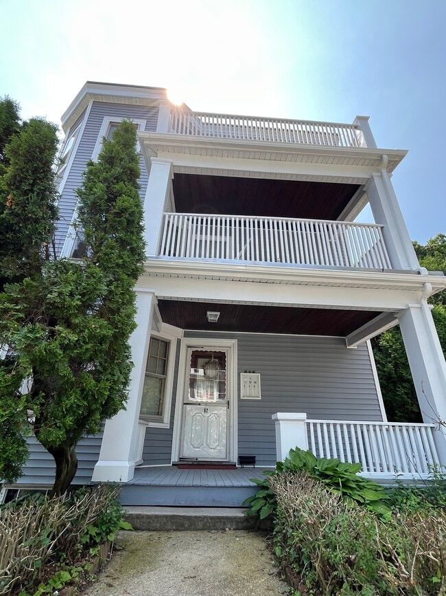 Photo - 82 Newburg St Apartments Unit 3