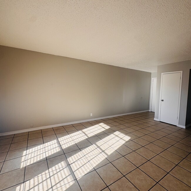Photo - 881 Ridgewood Dr Unidad 10