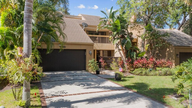 Photo - 790 St Albans Dr Townhome