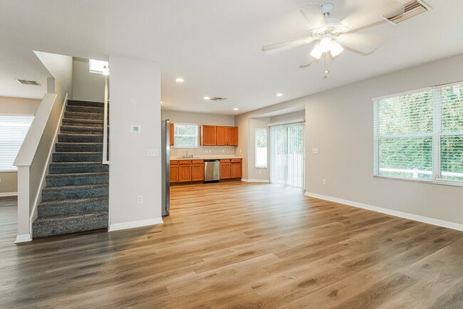 Photo - 10138 Perthshire Cir