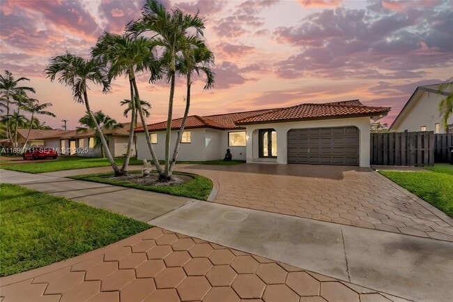 Building Photo - 1417 SW 139th Ave