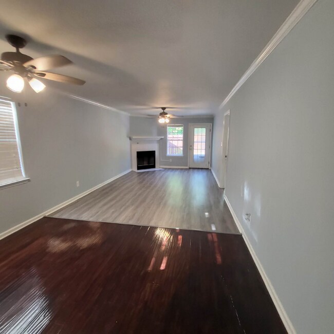 Photo - 4687 Brookwood Ln