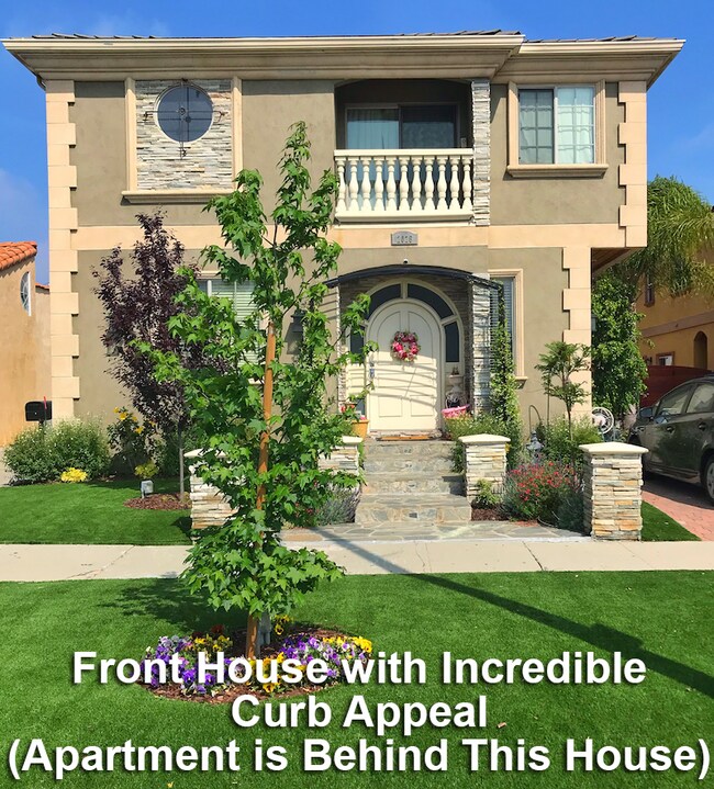 Front House (unit behind this house) - 2026 -2028 Clyde Ave