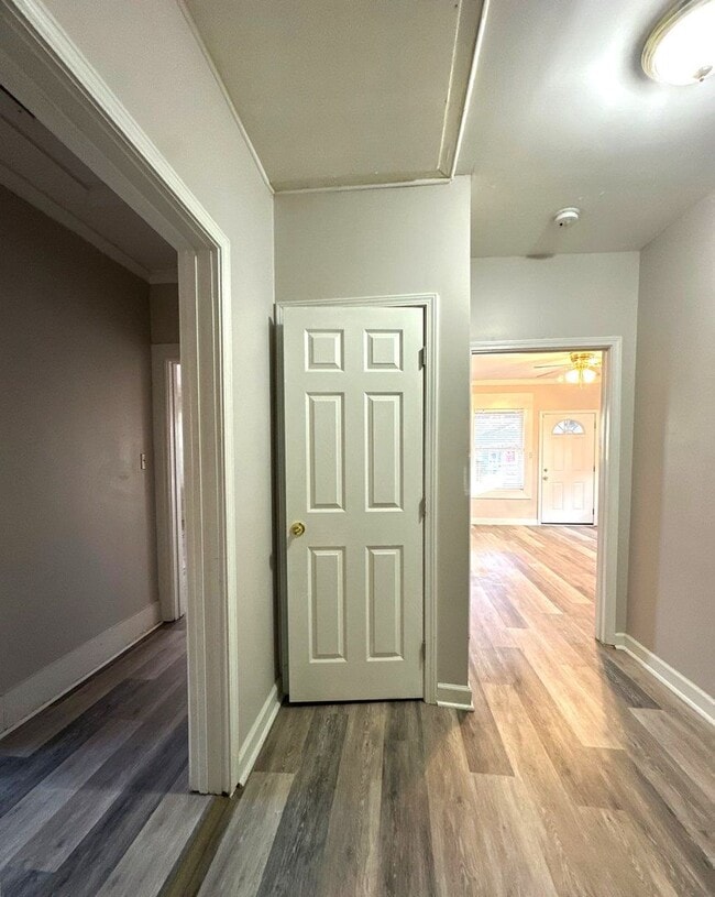 Photo - RHODES AREA 4 Bedroom /2.5 Bath House! Gorgeous New Floors