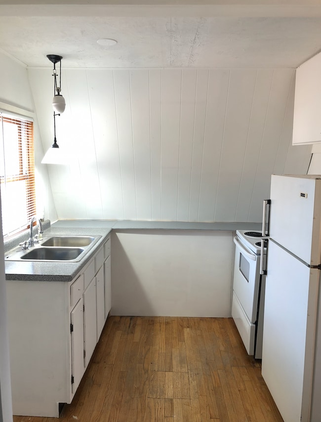 Photo - 38 Old Henniker Rd