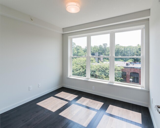 Photo - 3389 Washington St Unit 401