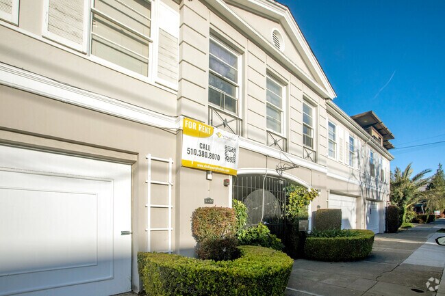 Building Photo - 2412 Ellsworth St.