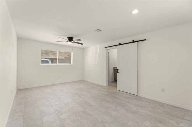 Photo - 22019 Kenchester Dr