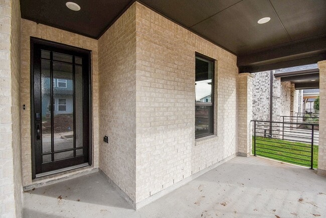 Photo - 3322 Verdant Ln