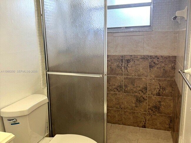 Photo - 6870 Royal Palm Blvd Unidad 117M