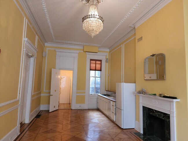 Photo - 1522 Pine St Apartments Unit 1F