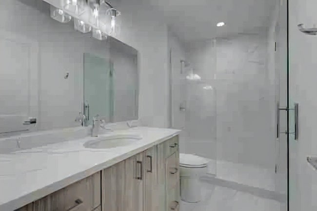 Photo - 8110 Lincoln Ave Unidad 4B