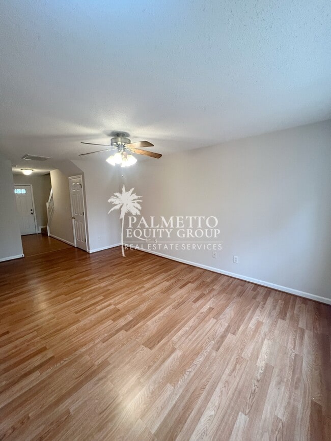 Photo - 5138 Bartholomew's Ln