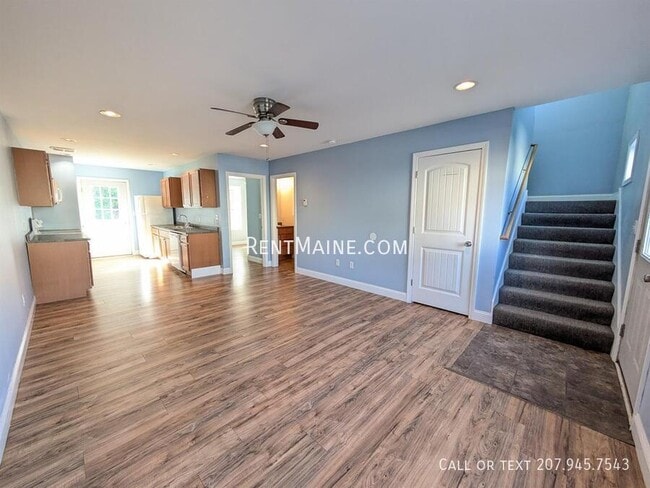 Photo - 13 Basketball Ct