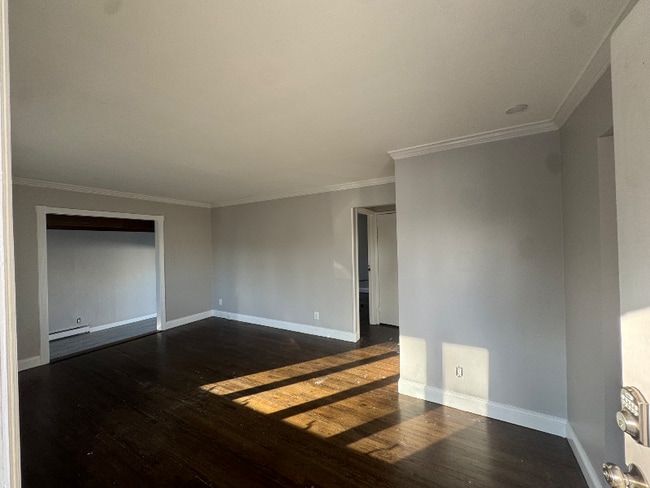 Photo - 1239 August Rd