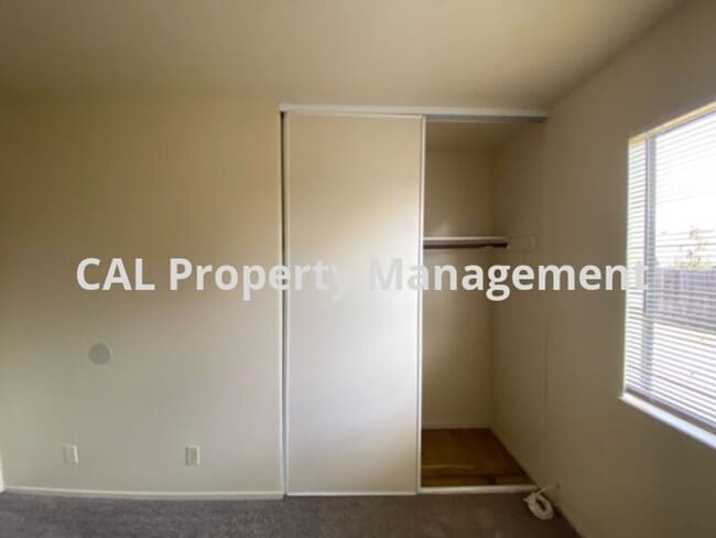 Photo - Charming 3-Bedroom, 2-Bathroom Home with Fireplace & Fenced Backyard