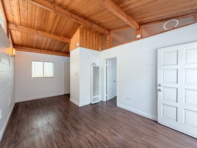 Photo - 313-317 Highland Dr. Unidad 313 Highland Dr.