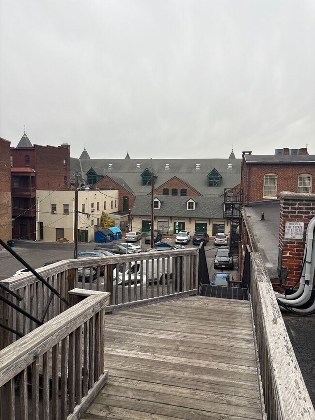 Photo - Modern Spacious Studio Apartment in the Rosenmiller Building in Downtown York City!