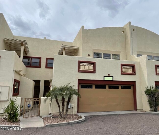 Building Photo - 1703 E Libra Dr