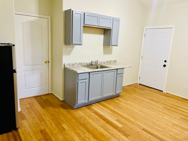 Kitchenette - 2809 Anejo Dr Unit Studio for rent