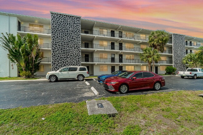 Photo - "Chic 2-Bed, 2-Bath Condo with Granite Finishes in Prime Cape Coral Location! 55 and older" Unit 103