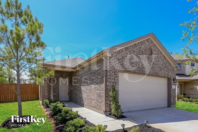 Photo - 12934 Crombie Dr