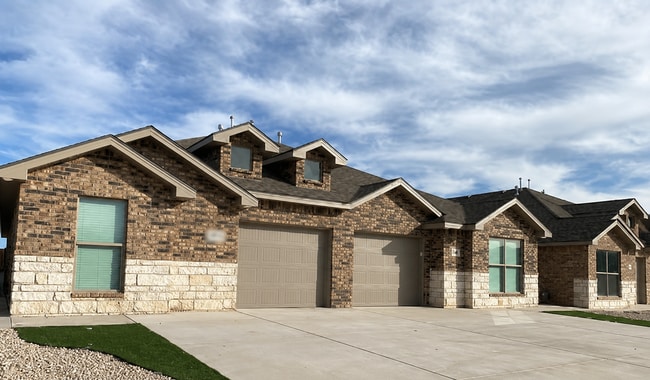 Photo - Available JUNE 15TH: Stylish & Spacious Home Perfect for Families