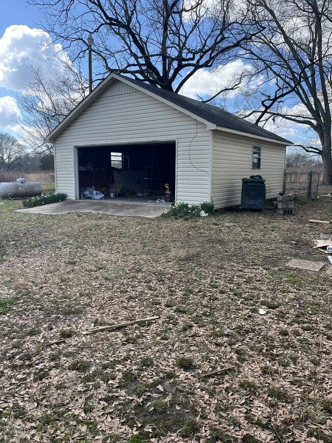 Photo - 3220 Co Rd 1807