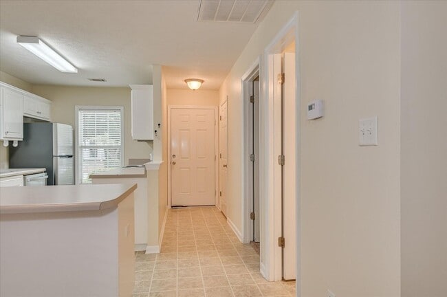 Photo - 2 Bedroom 2 Bathroom Townhouse