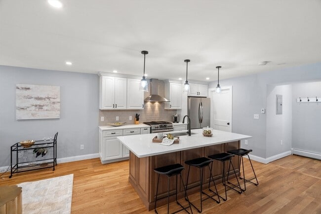 Photo - 510 Medford St