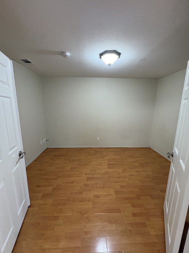 Photo - 155 Kalley Dr