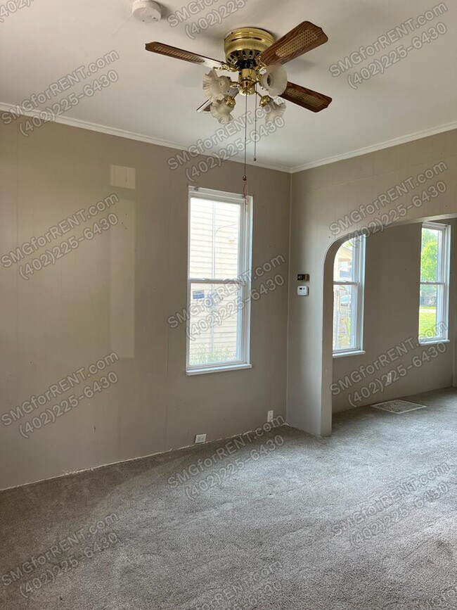 618 Avenue D Rental For Rent in Council Bluffs, IA