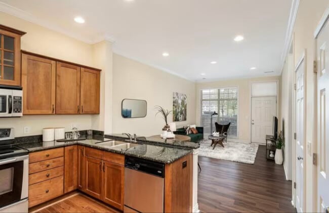 Photo - 252 Stetson St Unit 204