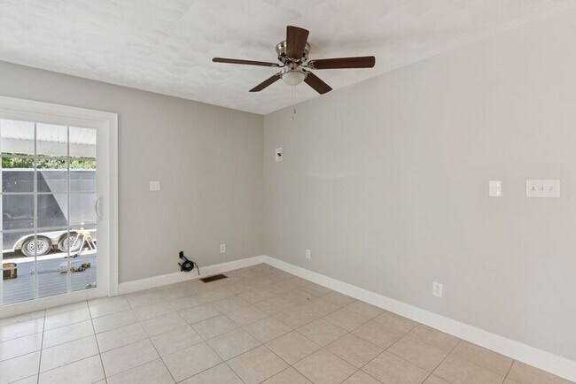 Photo - 16 Blacksmith Rd