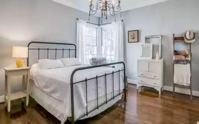 Photo - 123 Allensworth St