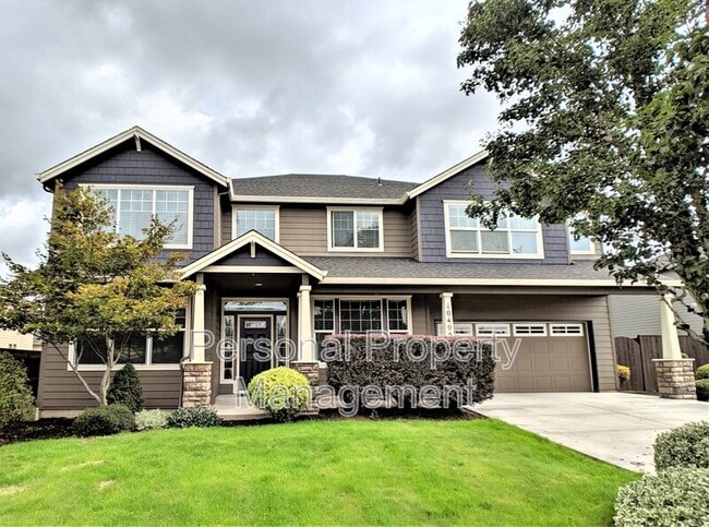 Building Photo - 10405 NE 98th Ave