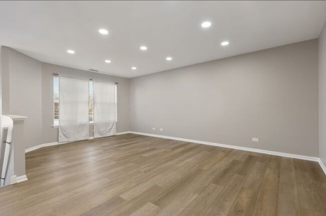 Photo - 4553 W Hill Ave